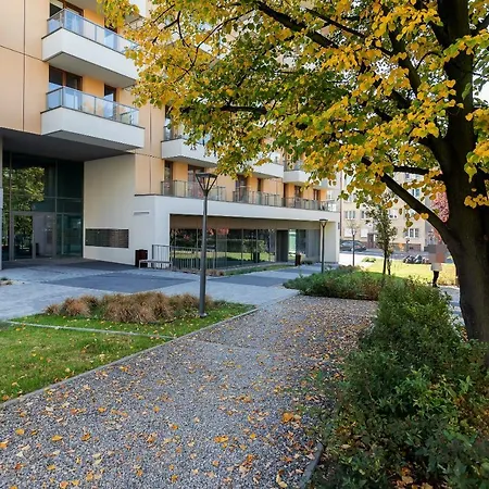 Wroclawska By Renters Apartament